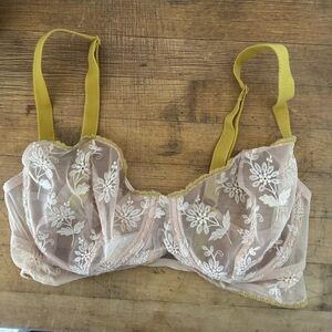 Simone Perele Sheer Floral Lace Underwire Bra with Yellow Straps